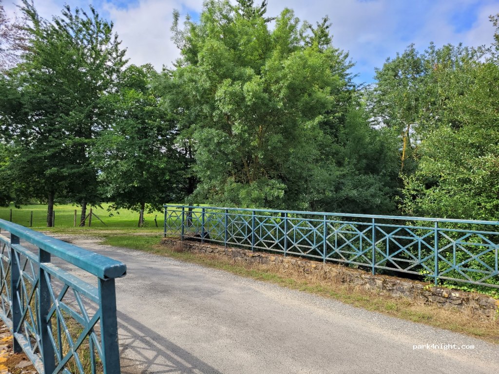 (49630) Mazé-Milon - Pré de la Cure — foto 3