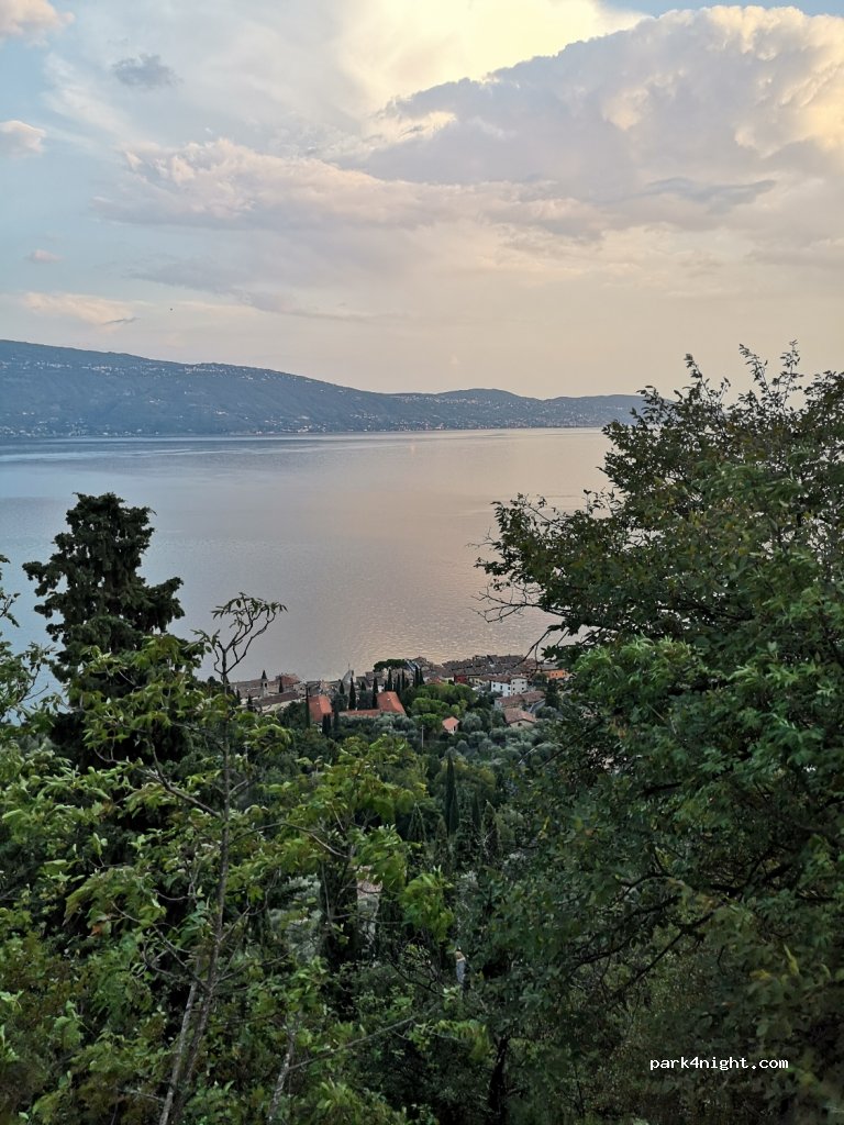 (25084) Gargnano - 97 Via Angelo Feltrinelli — foto