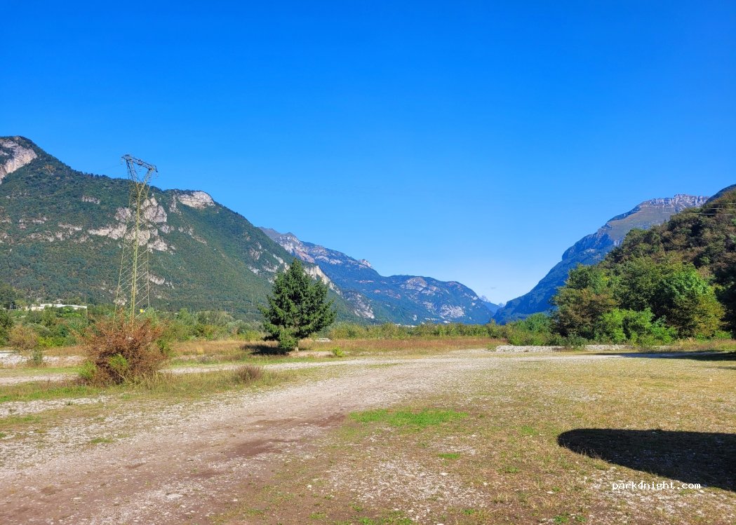 (32013) Soverzene - Unnamed Road — foto 3
