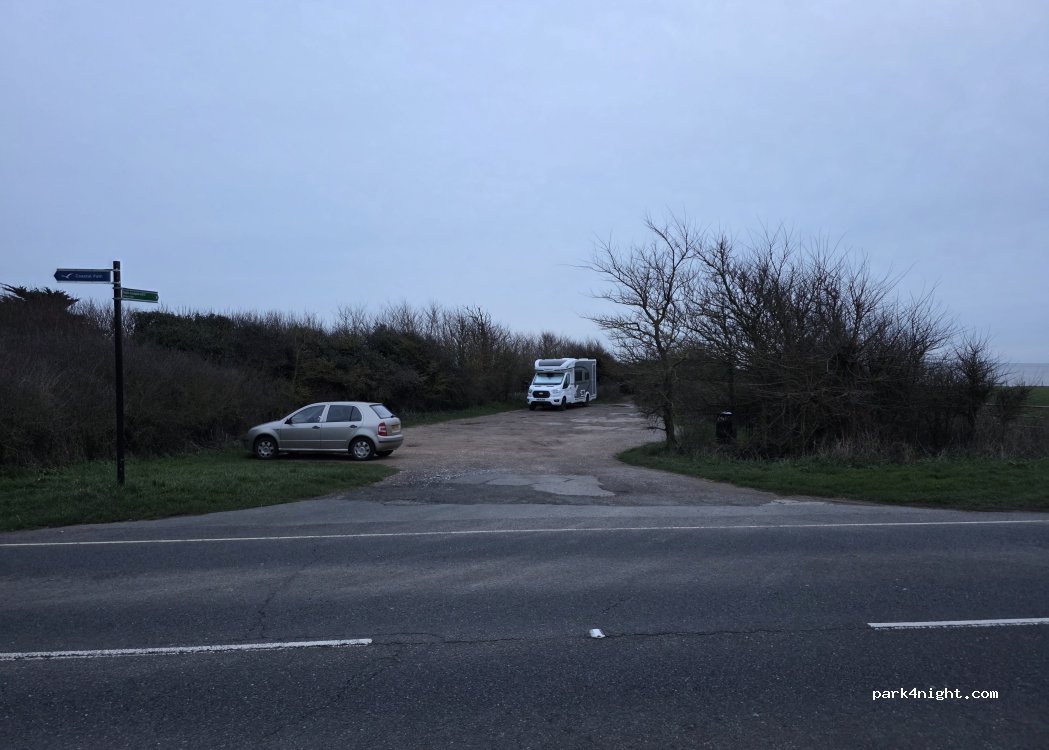 (PO30 4DD) Brighstone - Military Road — foto 3