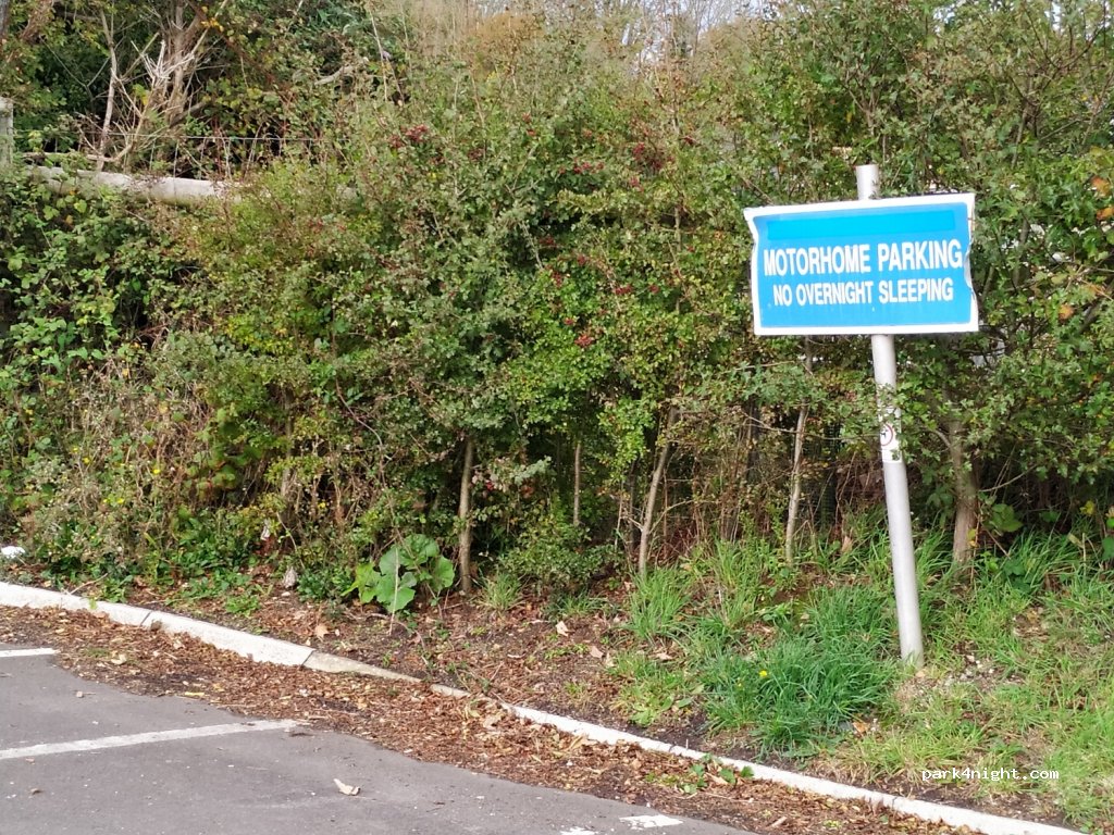 (DT7 3DR) Lyme Regis - Unnamed Road — foto 2