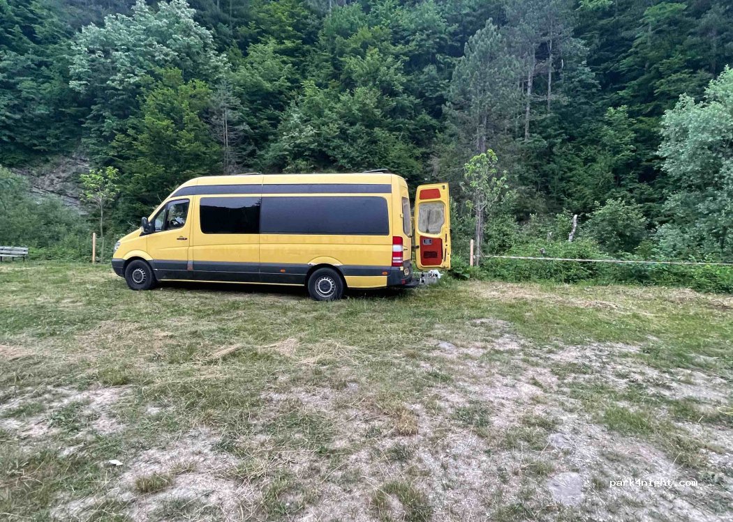 (5661) Chiflik - Unnamed Road — foto 4