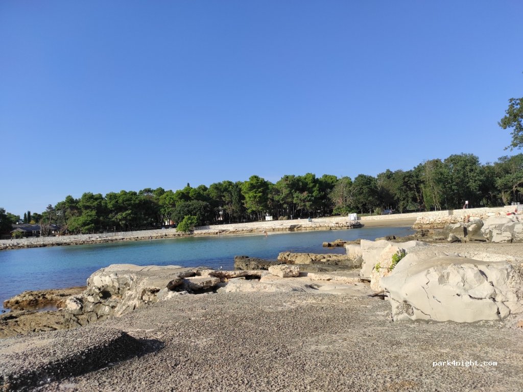 () Monterol - Unnamed Road — foto