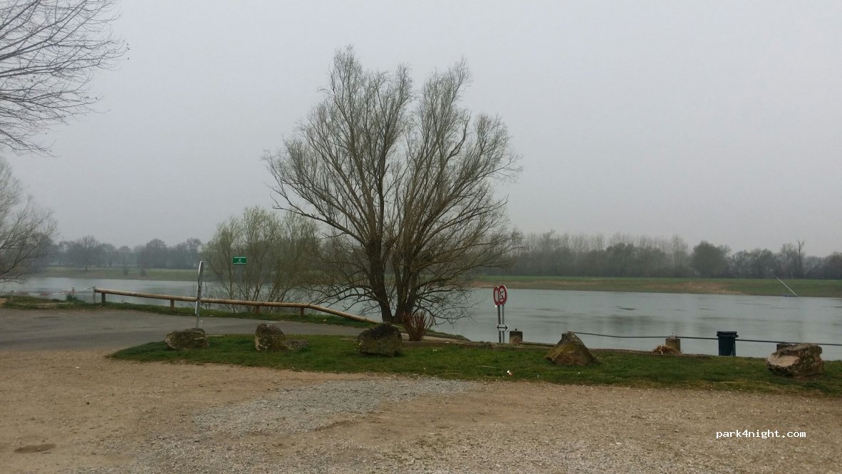 (01090) Montmerle-sur-Saône - Petit Bicètre — foto 2