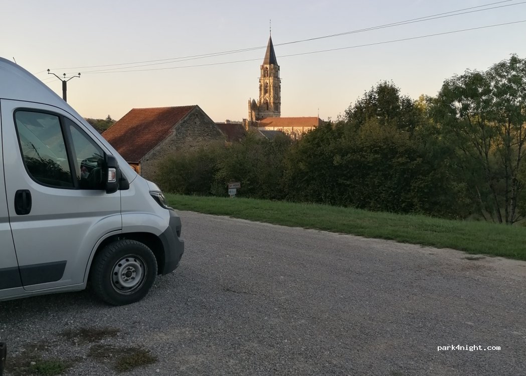 (89450) Saint-Père - D958 — foto 4