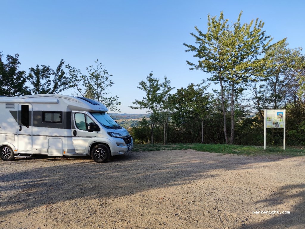 Parkplatz Koppelstein-Helmestal — foto
