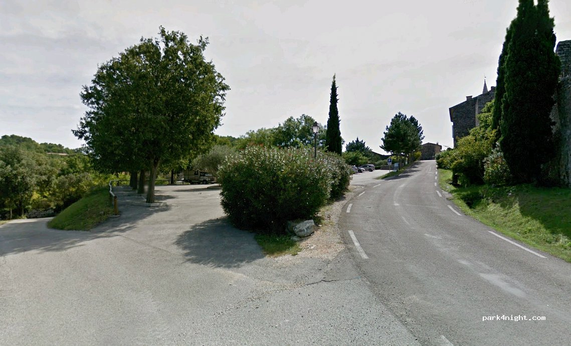 (30630) Cornillon - Le Village — foto