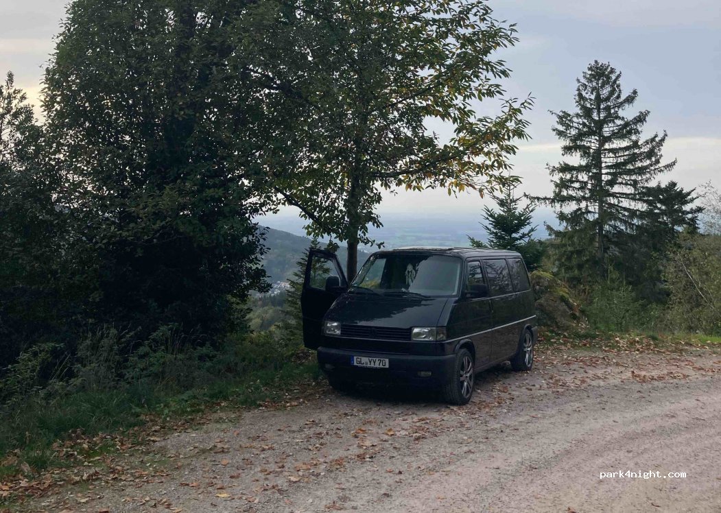 (77830) Bühlertal - Unnamed Road — foto 3