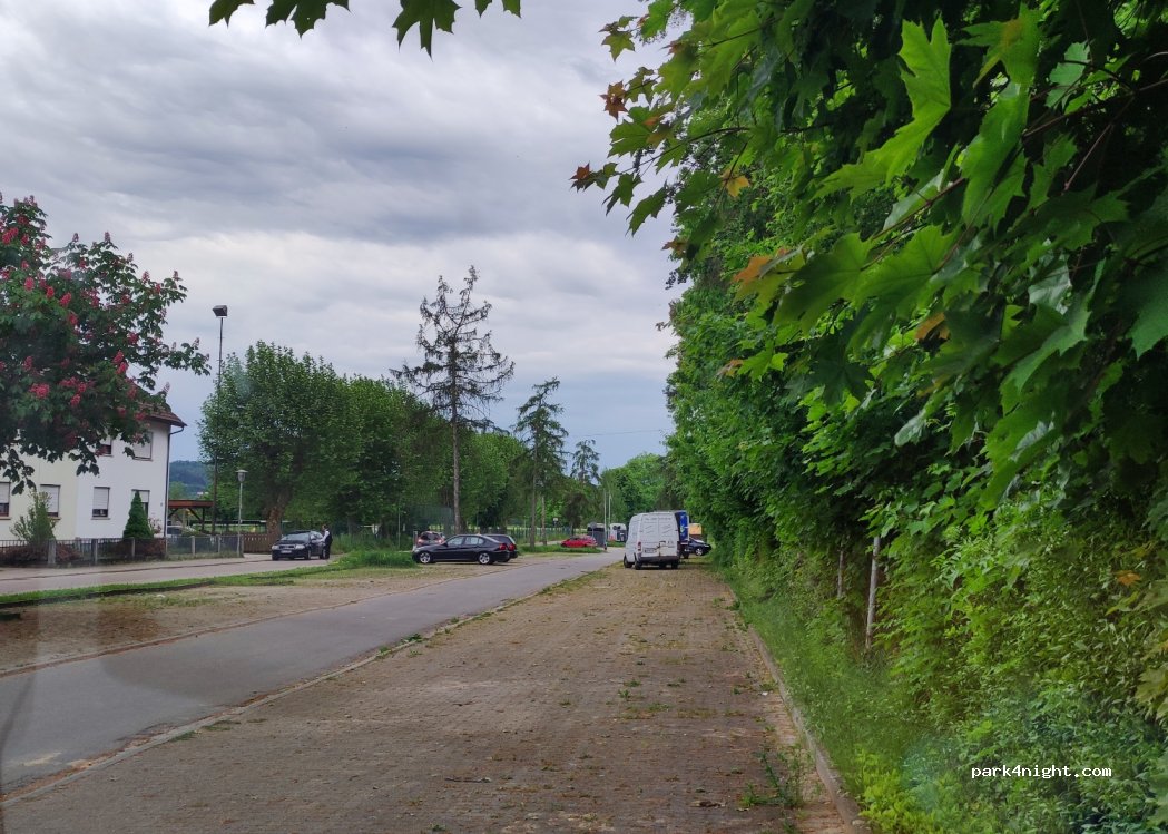 (76356) Weingarten (Baden) - 31/1 Lärchenweg — foto