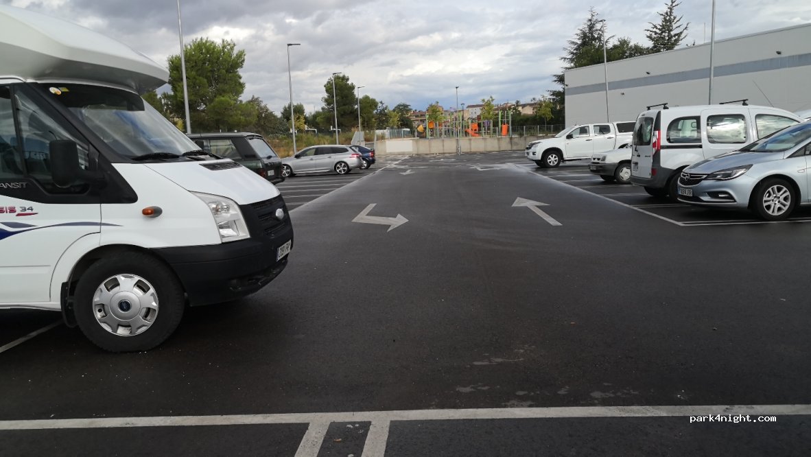 (22300) Barbastro - 11 Camino Real de Zaragoza — foto 2