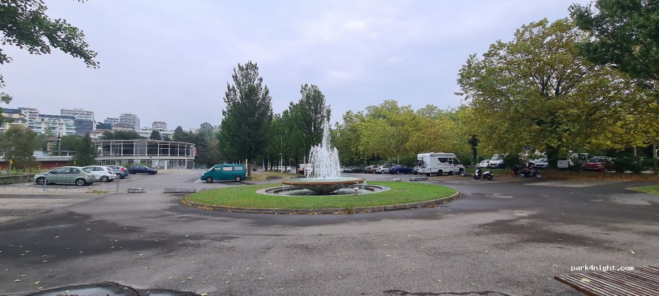 (1007) Lausanne - 9 Chemin des Pêcheurs — foto