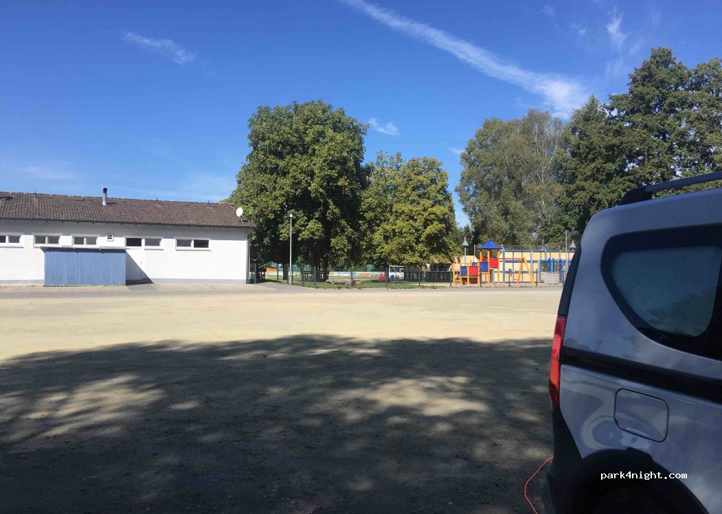 (92718) Schirmitz - 8 Am Sportplatz — foto