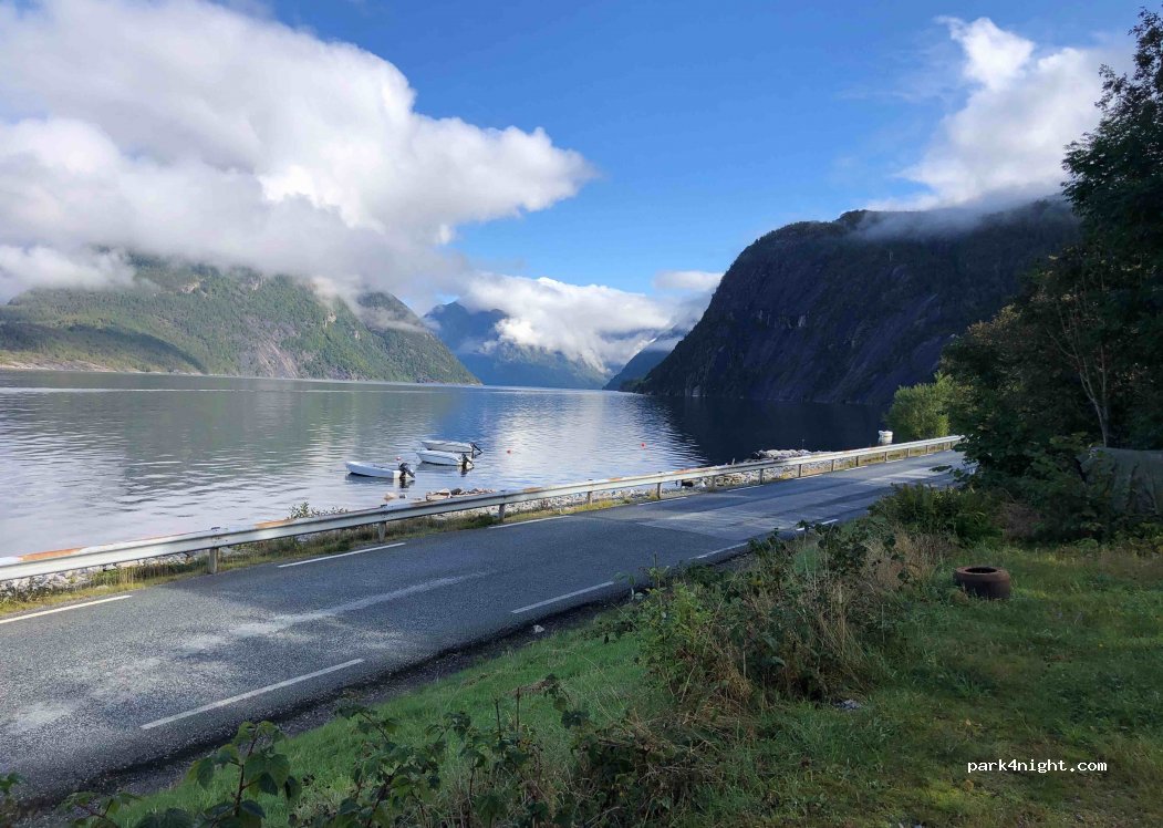 (5475)  - 340 Ænesvegen — foto
