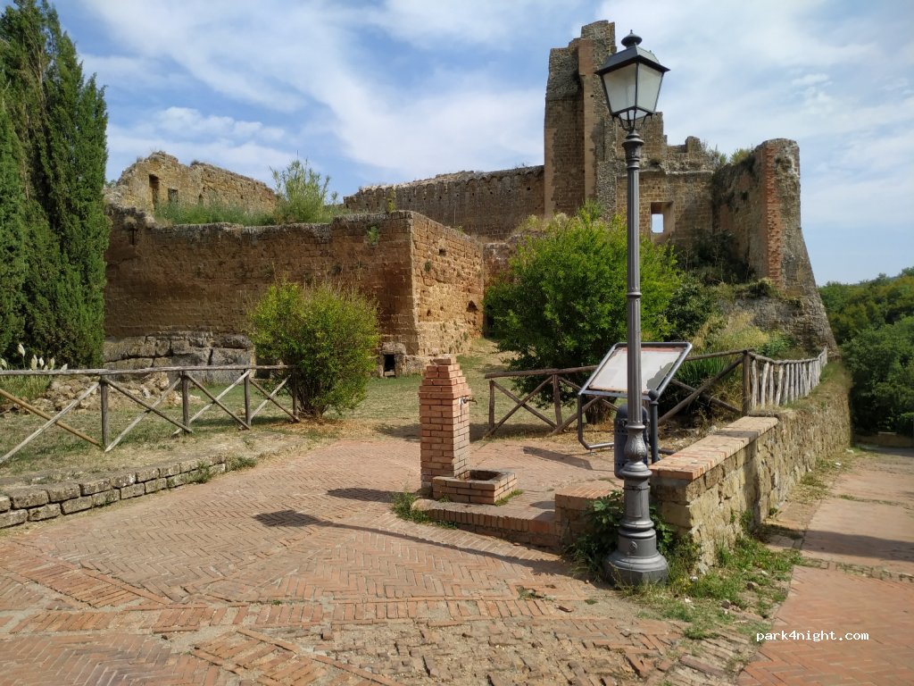 (58010) Sovana - — foto