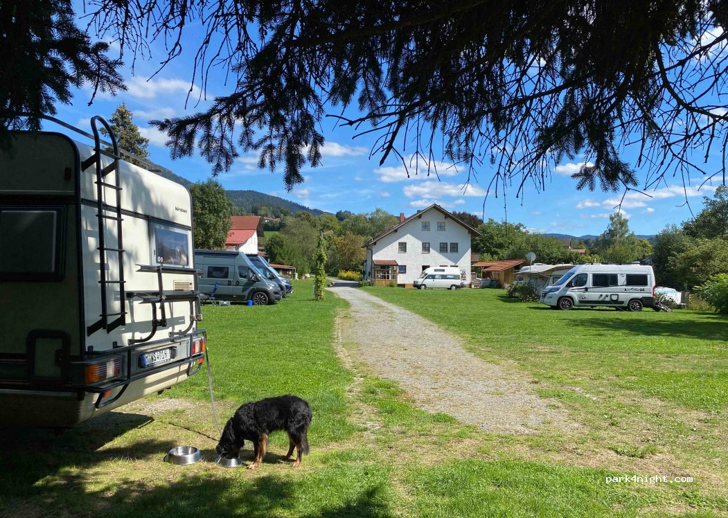 Campingplatz am Fuße des Ossers — foto 3