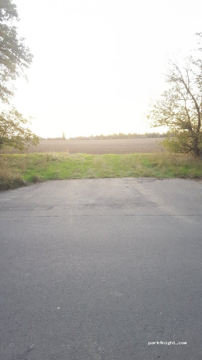 (04523) Elstertrebnitz - Unnamed Road — foto 2