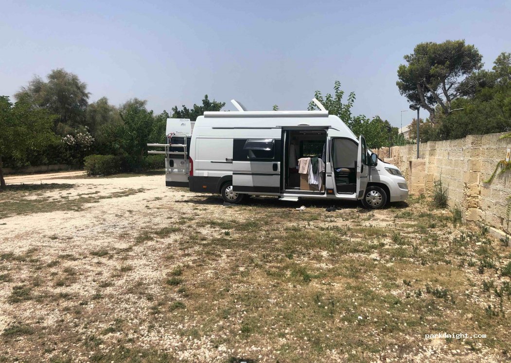 Mary Giù Sosta Camper — foto