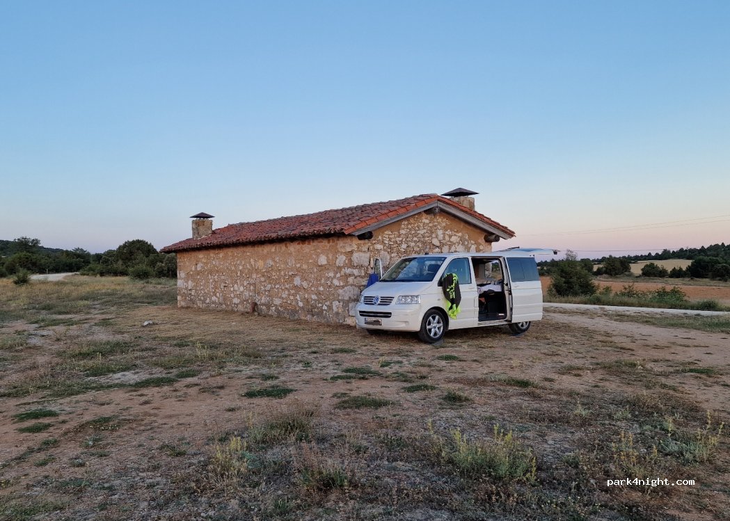 (42148) Casarejos - Camino de Zabalarrascal — foto 3