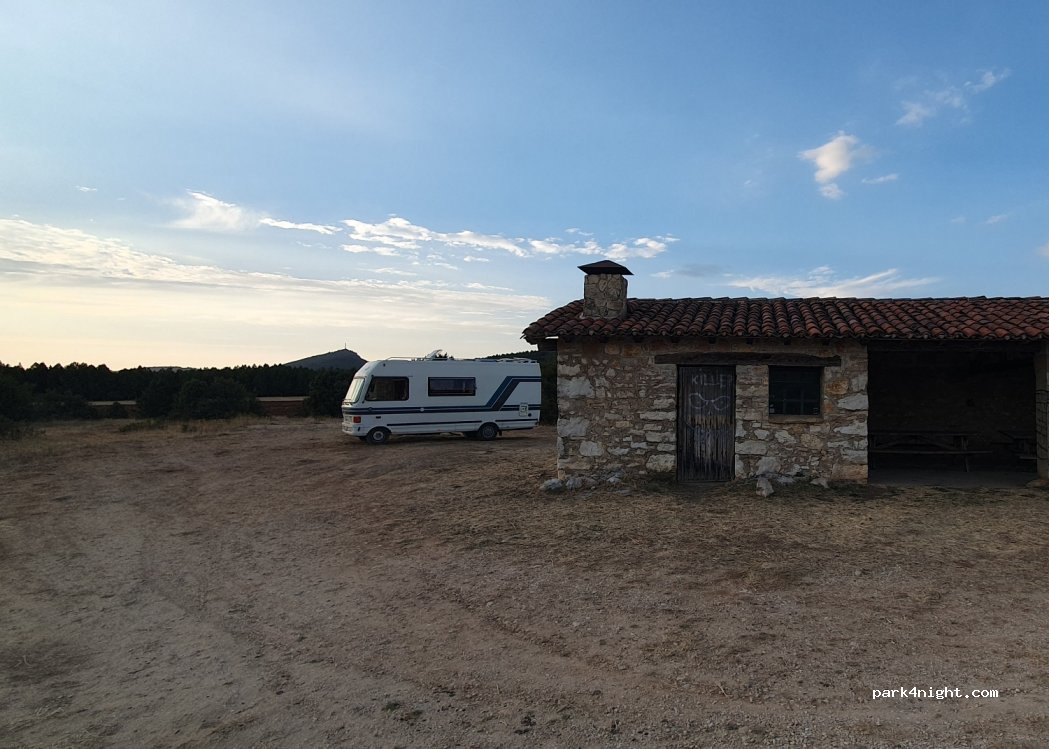 (42148) Casarejos - Camino de Zabalarrascal — foto 4