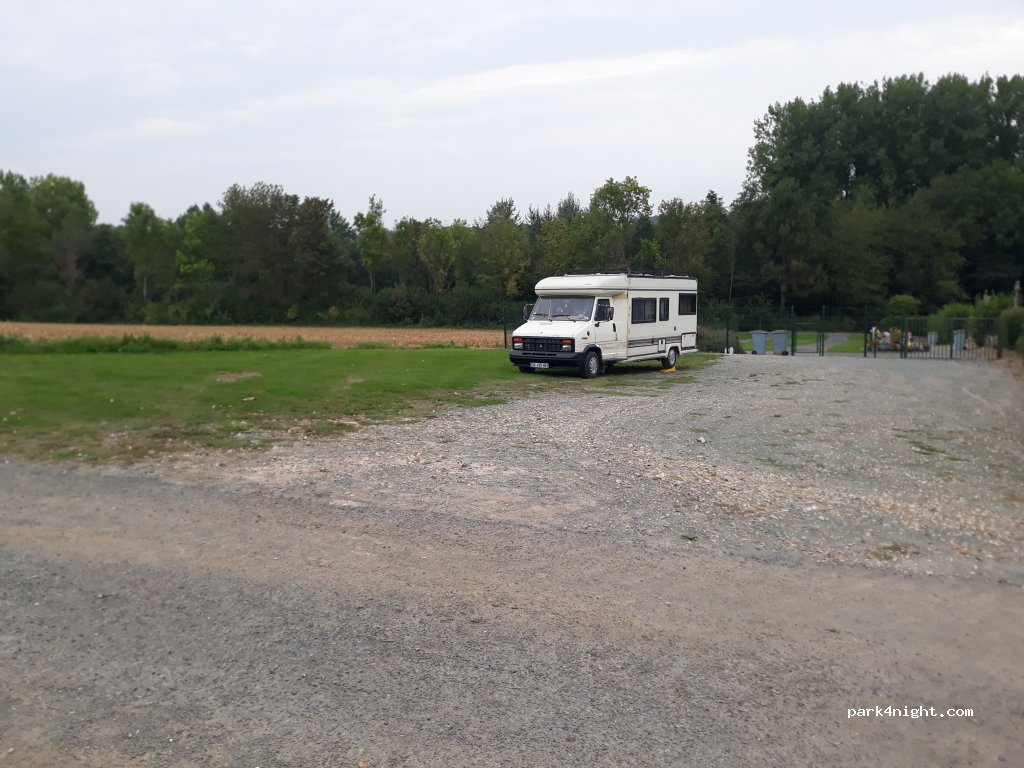 (80670) Halloy-lès-Pernois - 5-3 Rue Dailly — foto 2