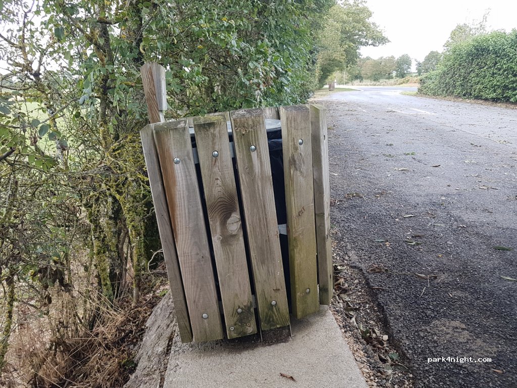 (12290) Pont-de-Salars - D911 — foto