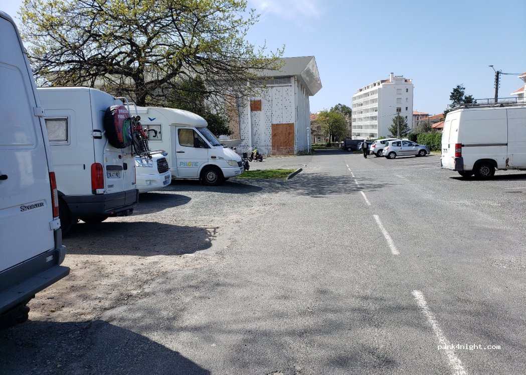 (64200) Biarritz - 9 Avenue d'Etienne — foto 3
