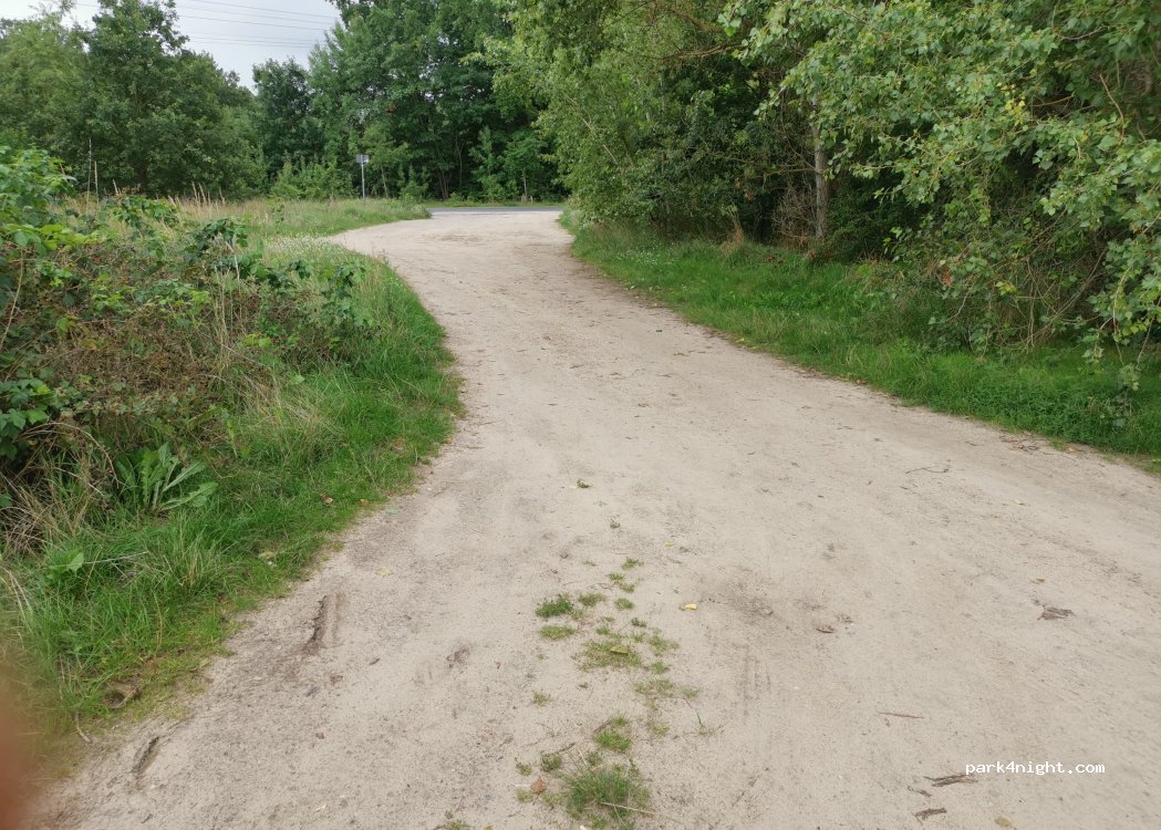 (15831) Blankenfelde-Mahlow - 1 Tarjei-Vesaas-Weg — foto 2