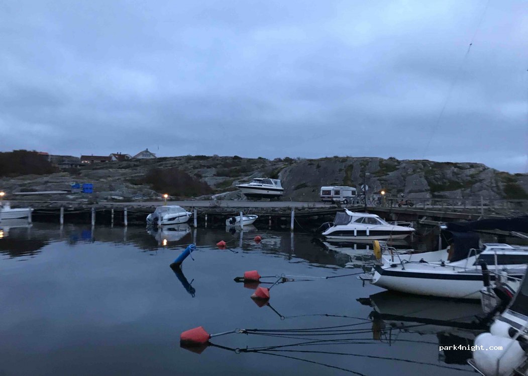 (475 37)  - 21 Strandsjövägen — foto