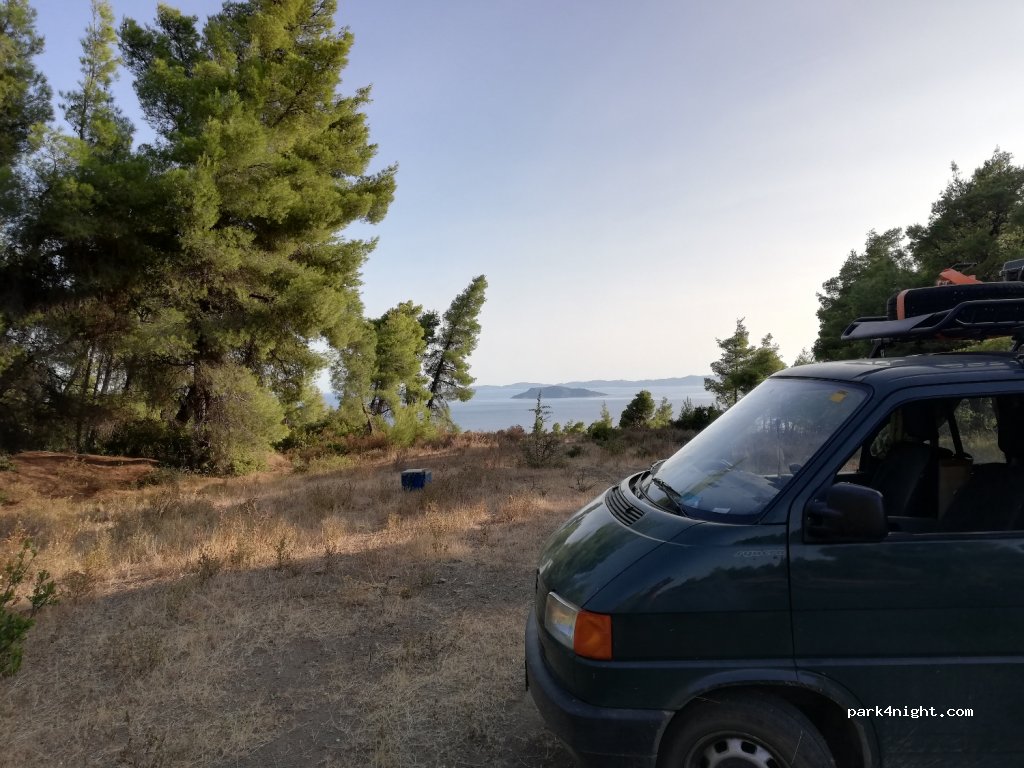 (630 88) Νikiti to Marmara - Unnamed Road — foto 2