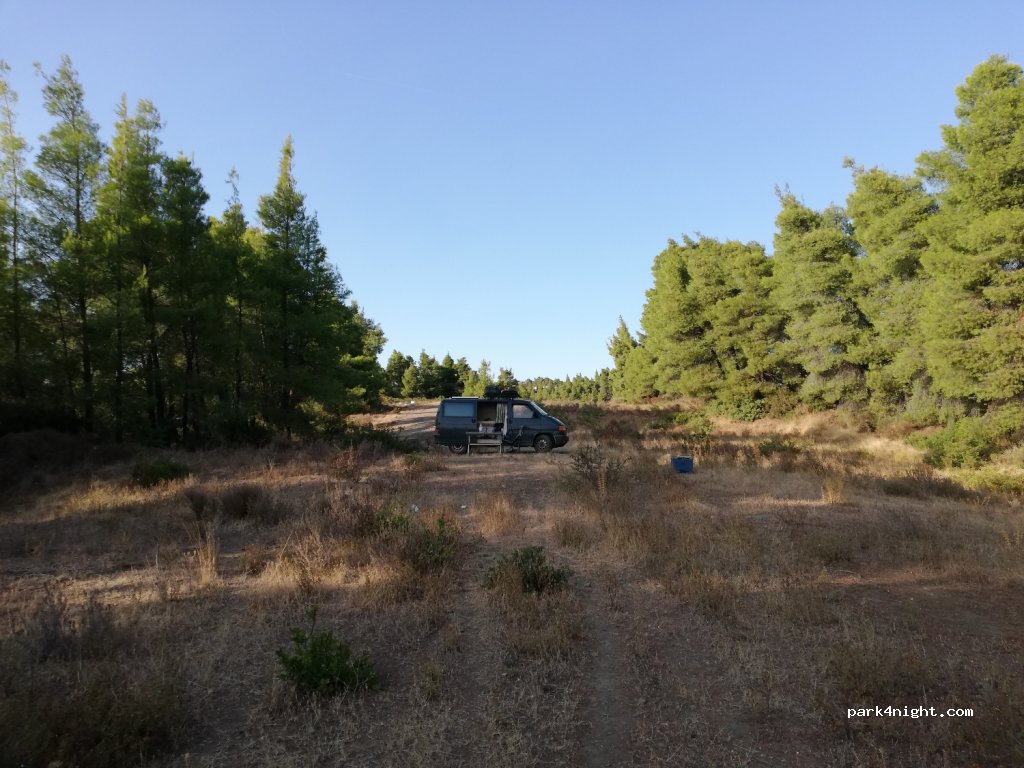 (630 88) Νikiti to Marmara - Unnamed Road — foto 3