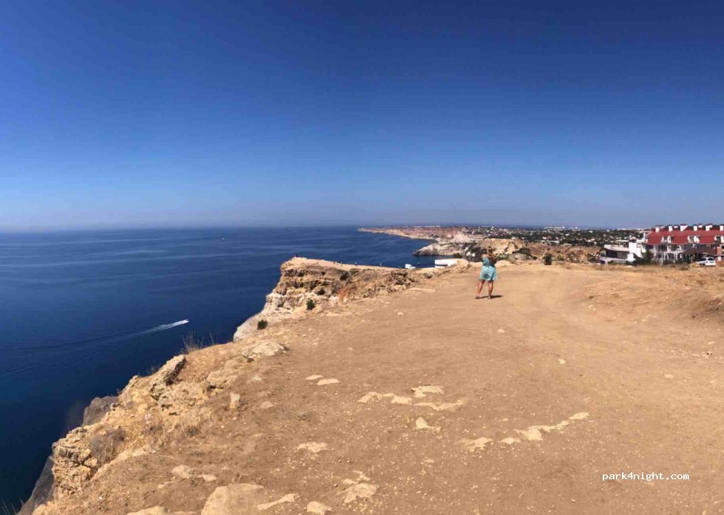() Sevastopol - Unnamed Road — foto 2