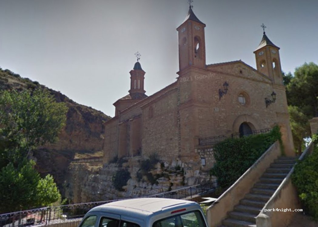 (50450) Muel - 27 Avenida Virgen de la Fuente — foto