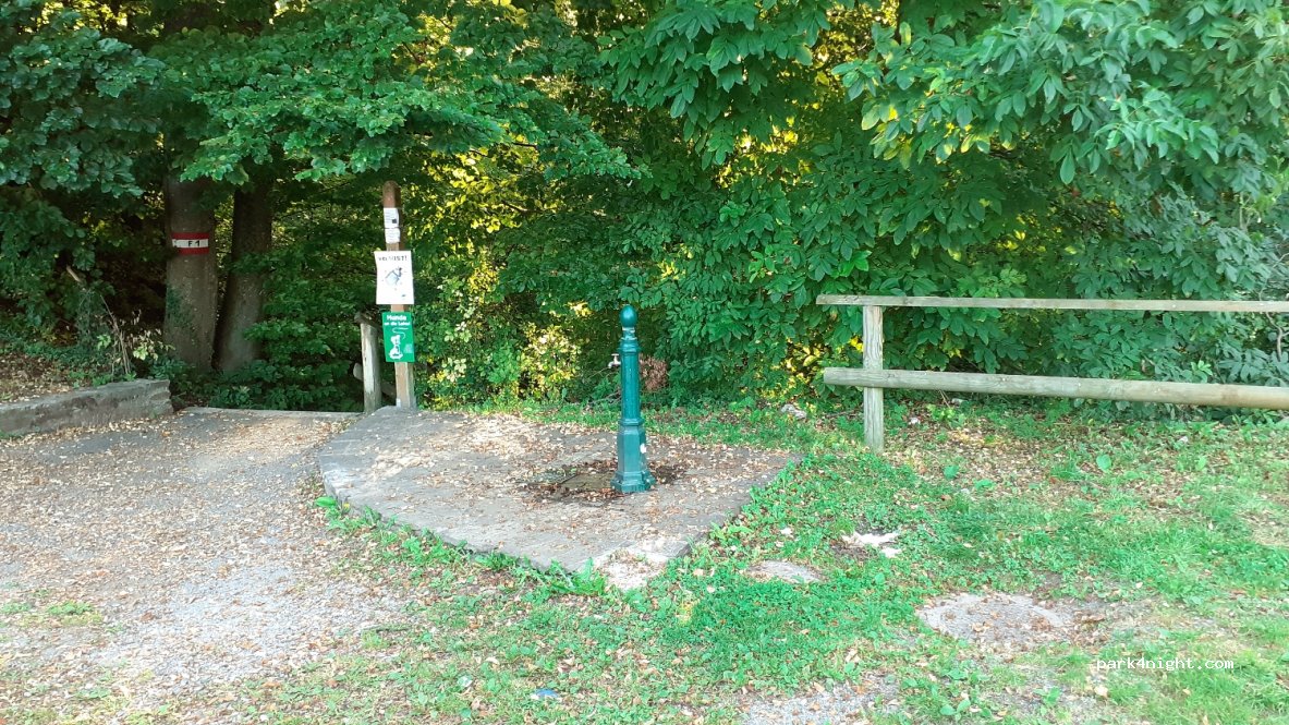 (8530) Deutschlandsberg - 2 Burgplatz — foto