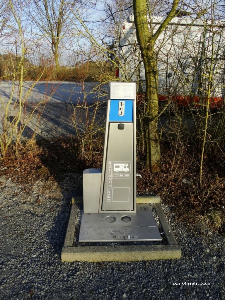 Wohnmobilstellplatz an der Ehmetsklinge — foto