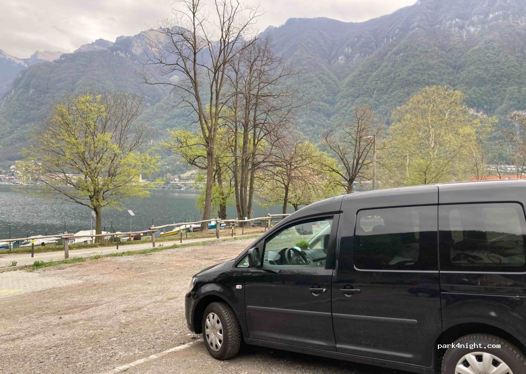 (6826) Riva San Vitale - 59A Via Ceresio — foto