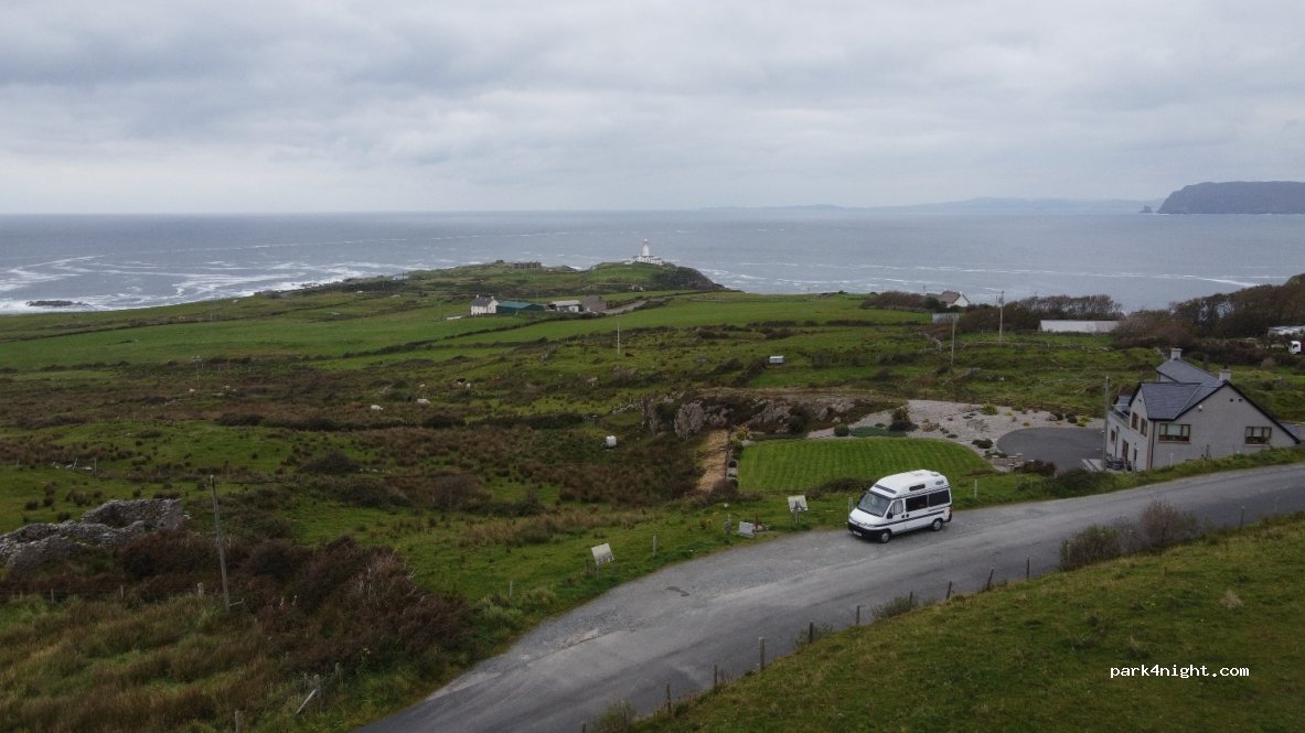 ()  - Unnamed Road — foto