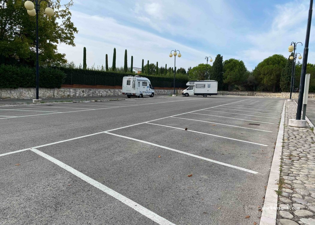 (66022) Fossacesia - 33 Viale San Giovanni in Venere — foto