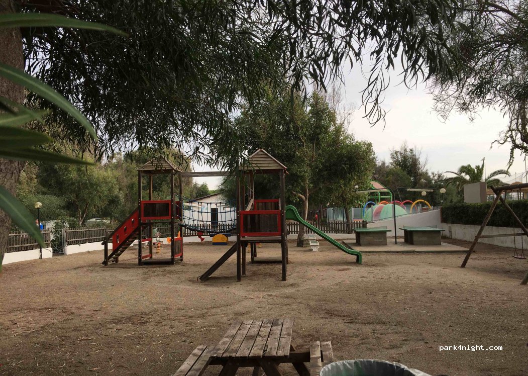 Camping Village Punta Alice — foto 2