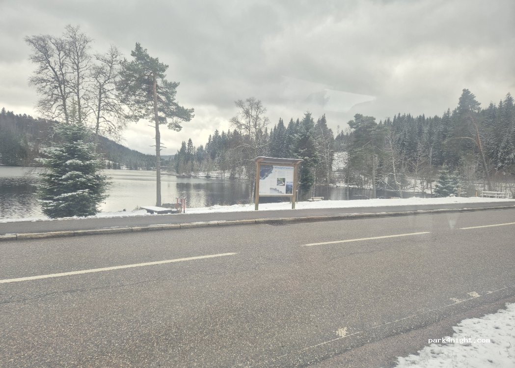 Wohnmobilstellplatz Windgfällweiher — foto 4