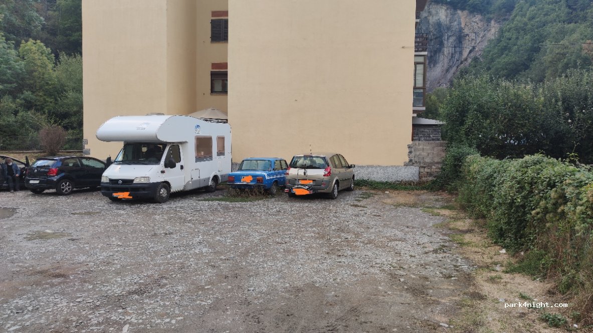 (22370) Broto - 35 Calle Porches — foto