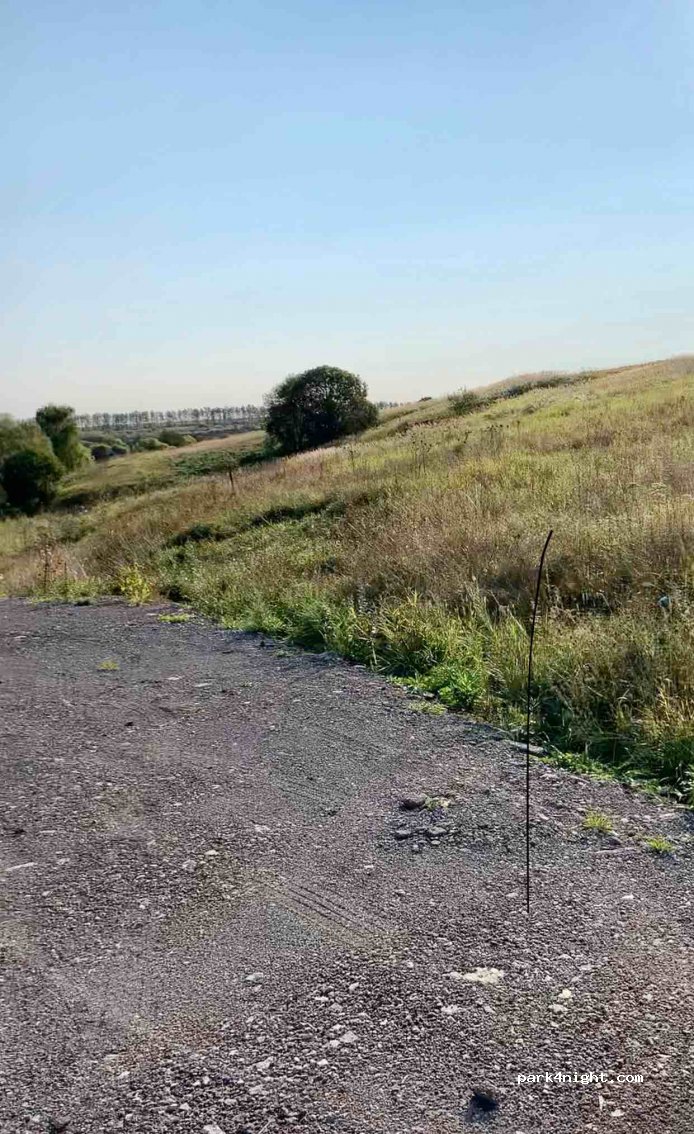 (301333) Makhrinka - Unnamed Road — foto
