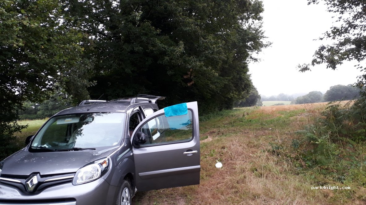 (56110) Gourin - 709 Kervégant — foto