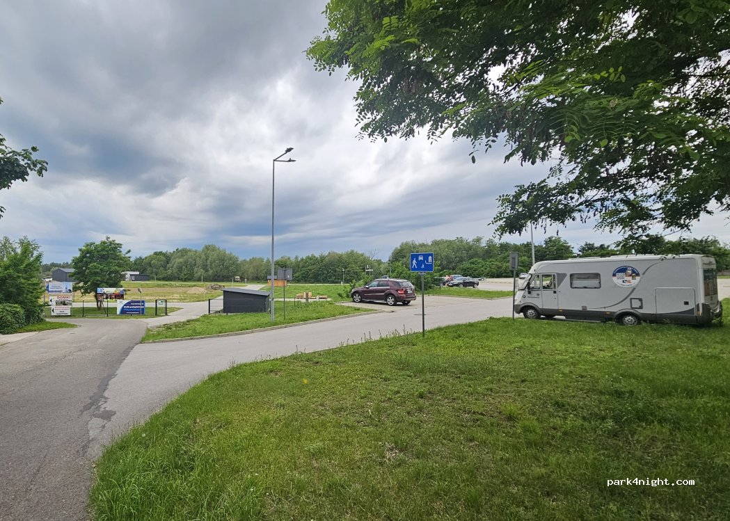 (21-560) Międzyrzec Podlaski - 35A Zahajkowska — foto 3