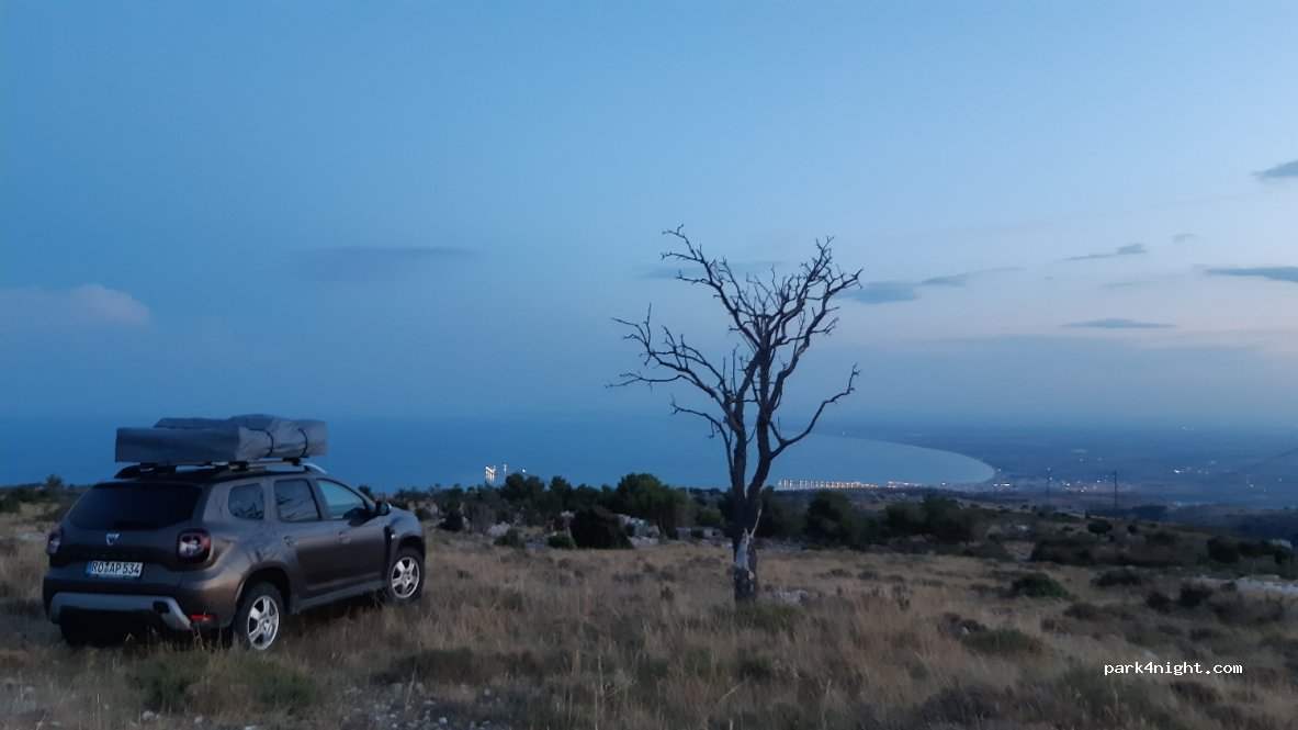 (71037) Monte Sant'Angelo - Unnamed Road — foto