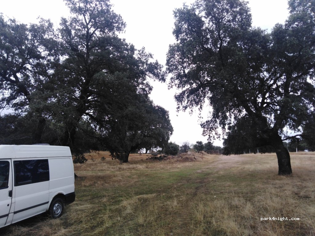 (45611) Parrillas - Camino de la Ermita — foto