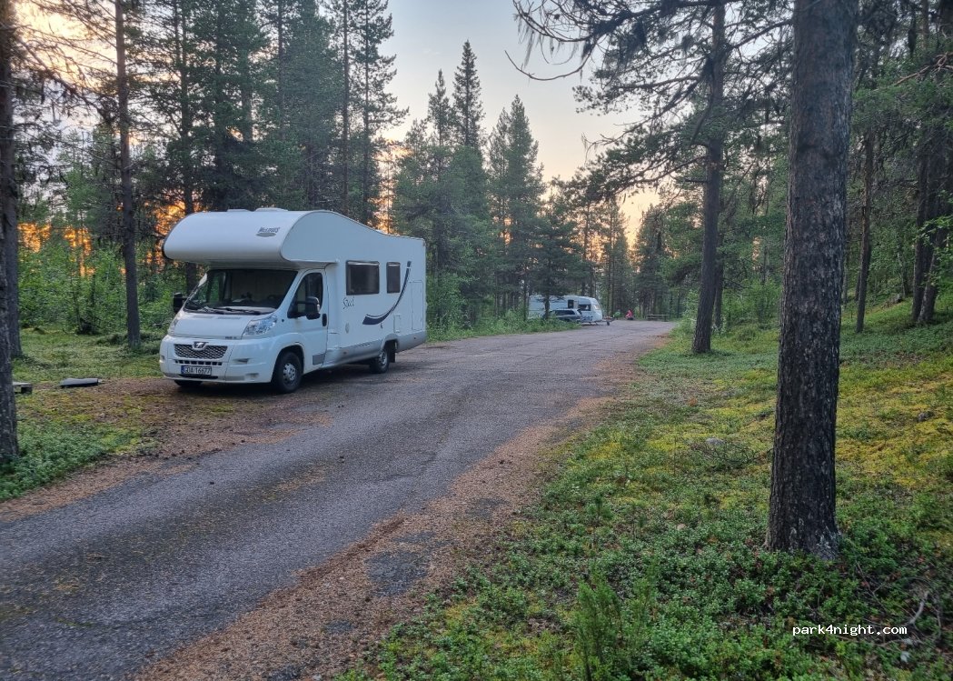 (981 91) Jukkasjärvi - Unnamed Road — foto 3