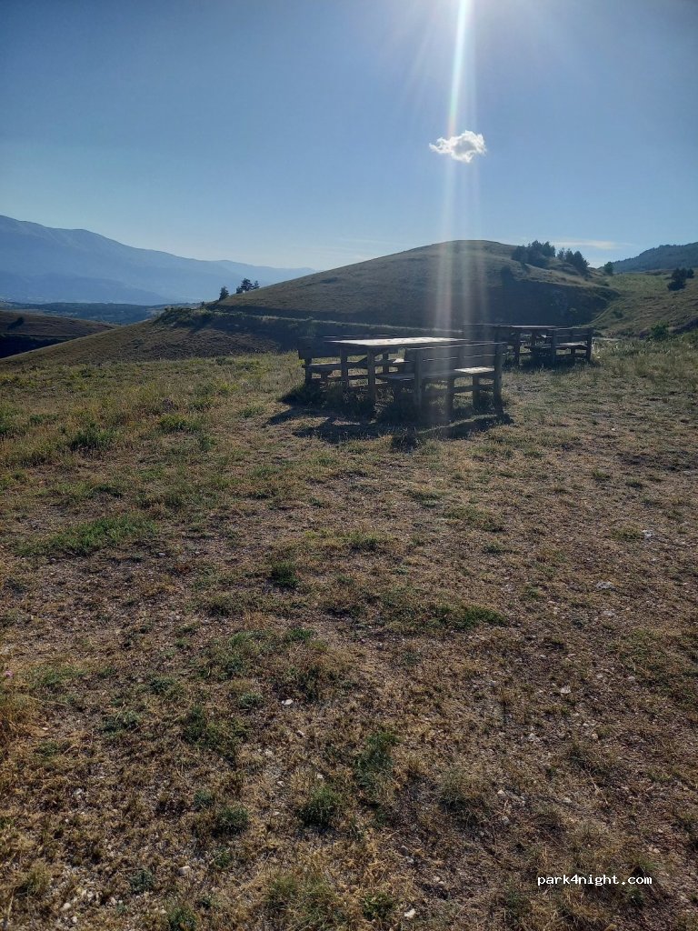 (67021) Barisciano - Unnamed Road — foto 2