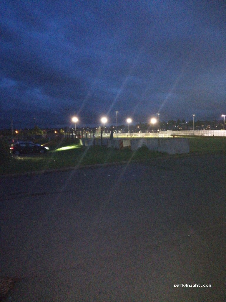 (NG4 3SN) Carlton - 2 Huckerby's Field — foto