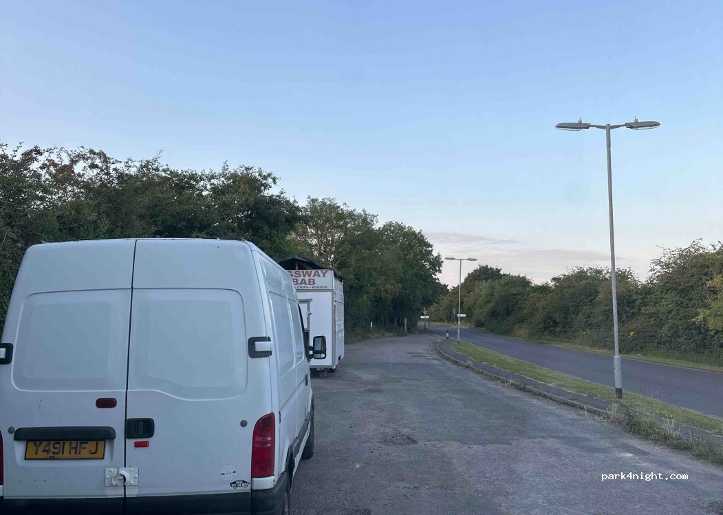 (CB1 9AD)  - Cherry Hinton Road — foto 2