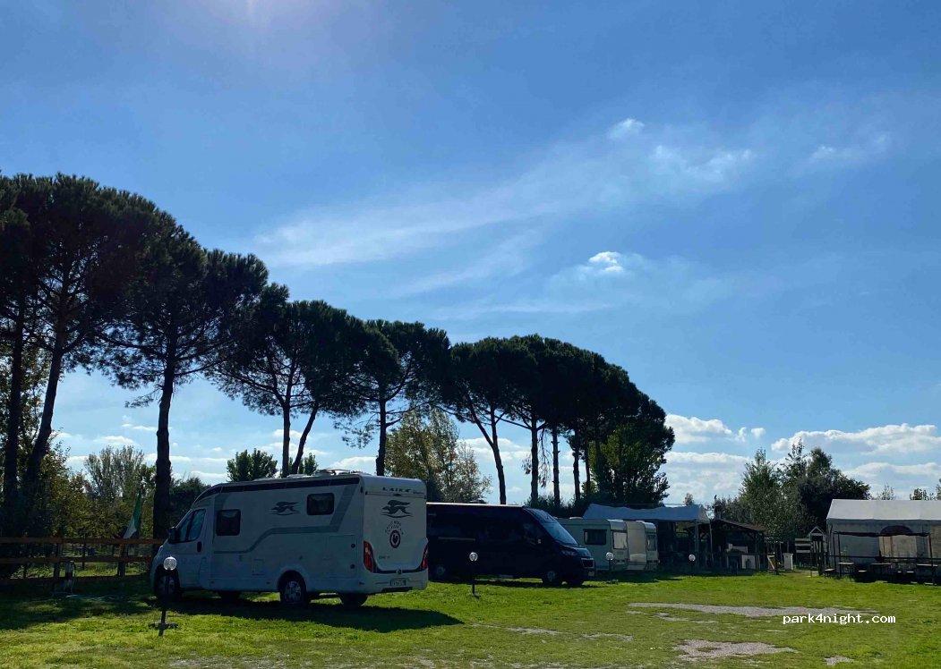 (00132) Roma - 75 Via di Lunghezzina — foto 2